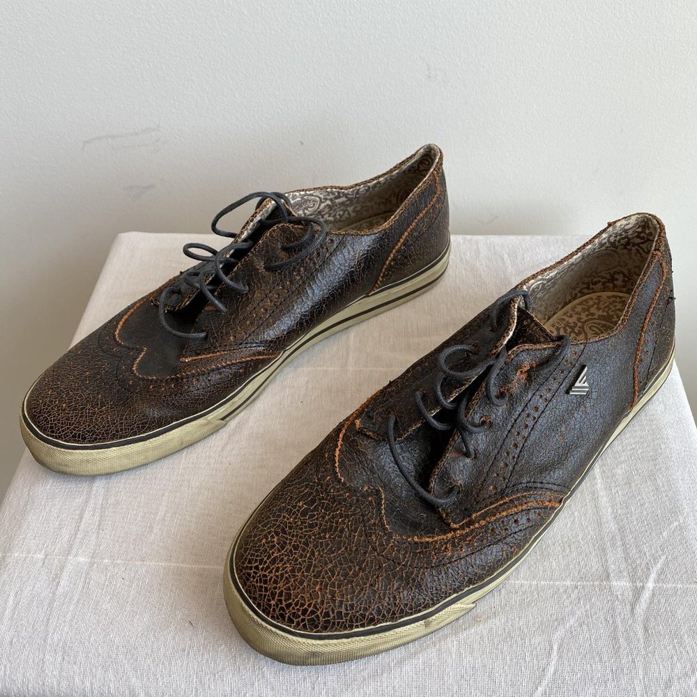 Gola Distressed Leather Brogue Trainers